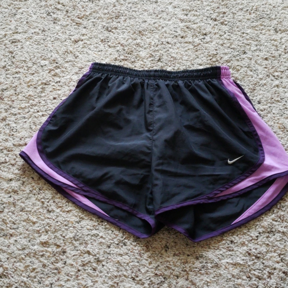 Nike dri fit running shorts. Size small